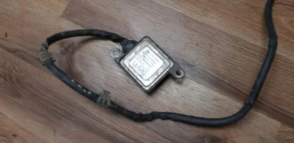 Sensor NOx Mercedes-Benz A 000 905 16 12 - Usado image 3