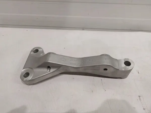 Support de vilebrequin Chrysler Pacifica 52123981AA image 2