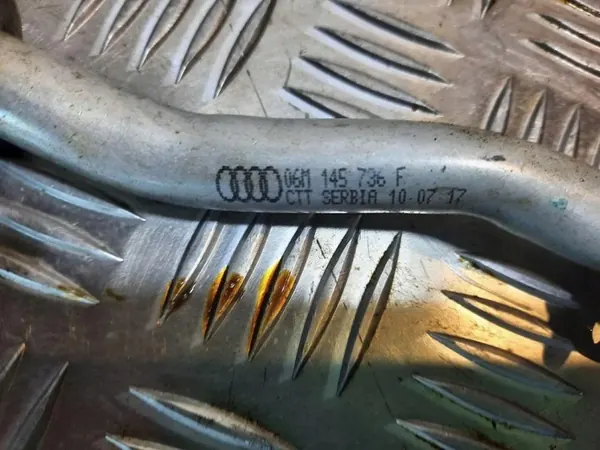 Audi OE 06M145736F Öljylinja - Käytetty image 3