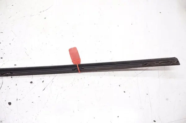 Gebrauchte Frontscheibenleiste rechts OEM 31214493 image 6