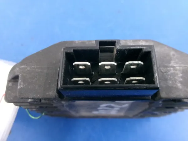 Régulateur de tension Kawasaki Ninja ZX600F OEM 01 image 4