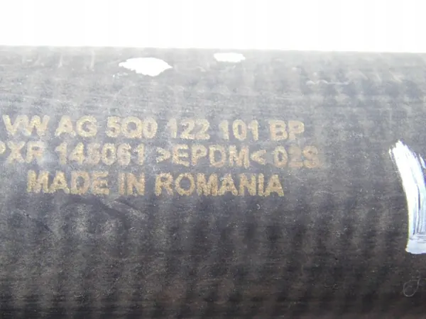 Vesiliitin 5Q0122101BP Golf VII Octavia III image 4