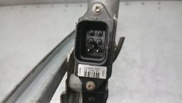 Elevador de vidro traseiro direito Opel Zafira A 99-03 90579539 image 5