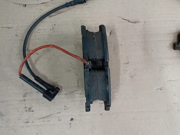 Discos e pastilhas de freio dianteiros MINI COOPER C F65 OEM image 3