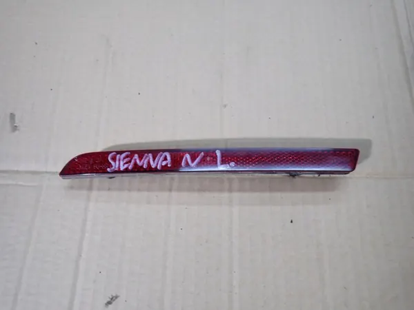Refletor OEM AE062570819 Para-choques Traseiro Esquerdo Toyota Sienna image 2