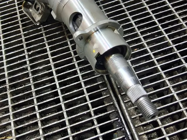 Pompe de direction assistée Hyundai i40 OEM 563003Z320 image 6