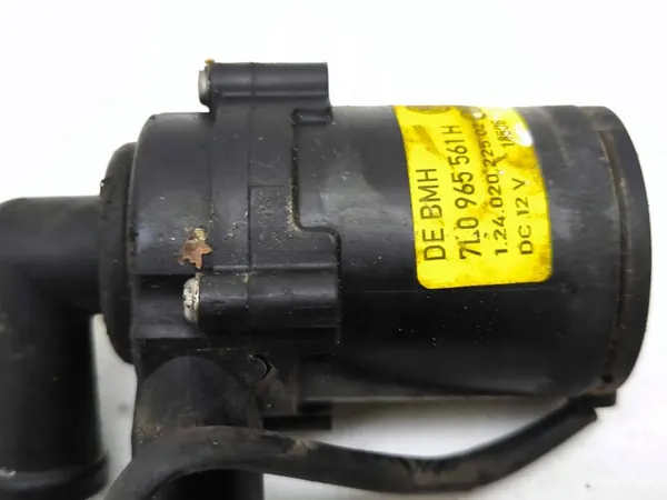 Vattencirkulationspump Audi Q7 4L 2006 7L0965561H image 8