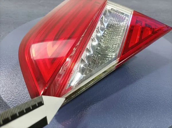 SKODA SUPERB II LIFT LÁMPARA TRASERA IZQUIERDA LED 3T5945094A image 3