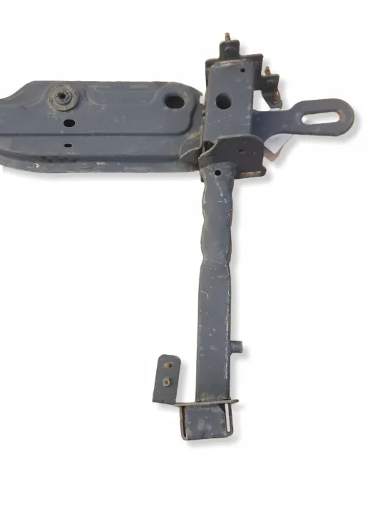 OEM 625301229R Traverse Inférieure Support Radiateur Avant image 4