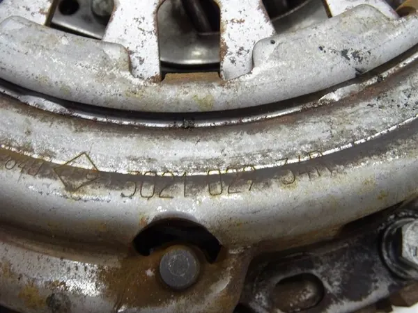Embreagem completa Renault Clio IV 1.2B 302102934R image 8
