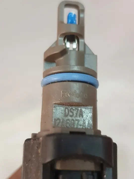 Luftintagstemperatursensor FORD FIESTA MK8 image 4