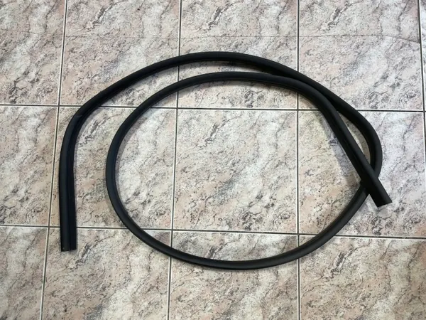 Junta de puerta ERT-88734499RG para Ford Focus MK3 image 3