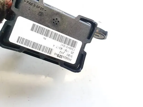 ESP-nopeusanturi OEM P56029329AB Dodge Caliberille image 3