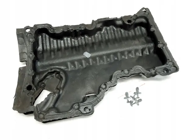 Oljepannlocket OEM 04L103660D för VW Golf VII 2.0 TDI image 3