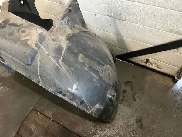 OEM 8K0821172L Arco de Roda Dianteiro Direito Audi A4 B8 image 3