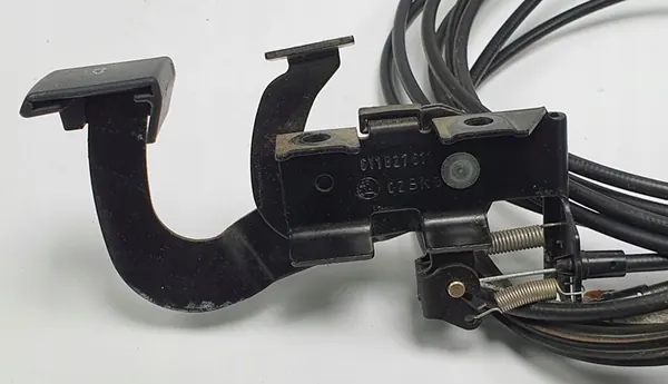 Cabo de abertura da tampa de combustível Skoda Fabia I HB image 4