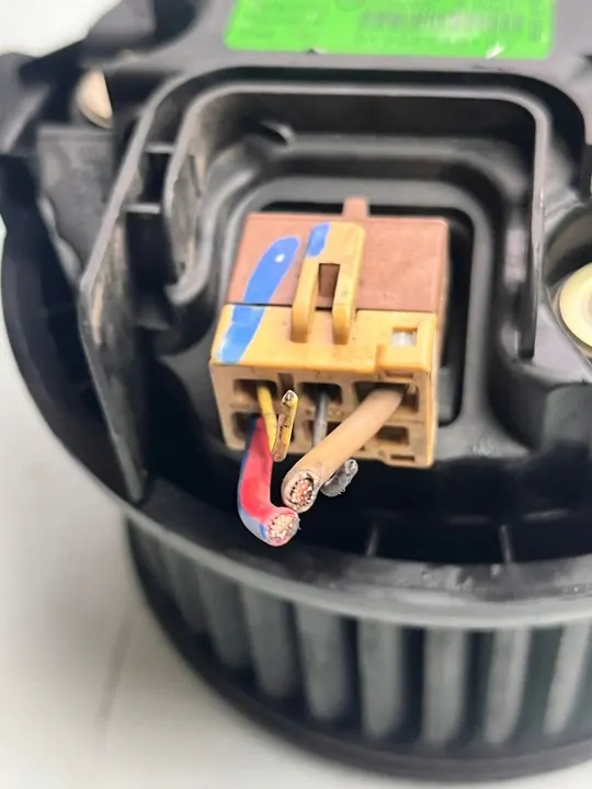 Ventilador de aquecimento Audi A4 B6 2.0B 01305508100 image 3