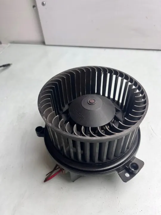 Ventilador de aquecimento Audi A4 B6 2.0B 01305508100 image 4