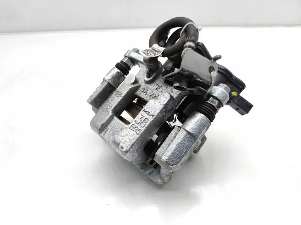 Hyundai Kona Taka jarrupuristin OEM BC611A3000C image 10