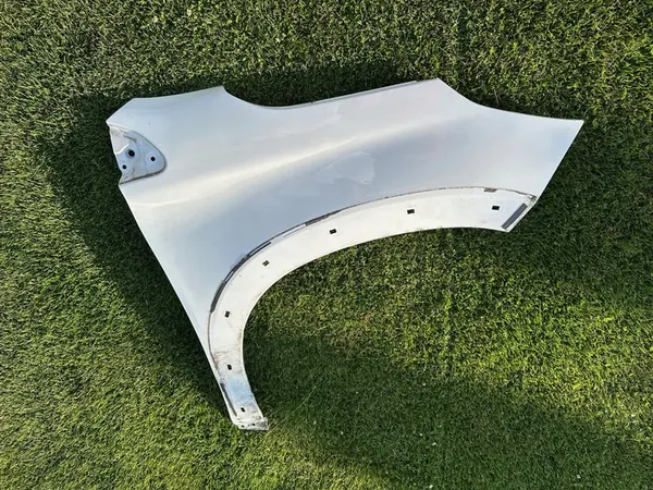 Höger Framskärm Peugeot 2008 Lift 16- OEM image 4