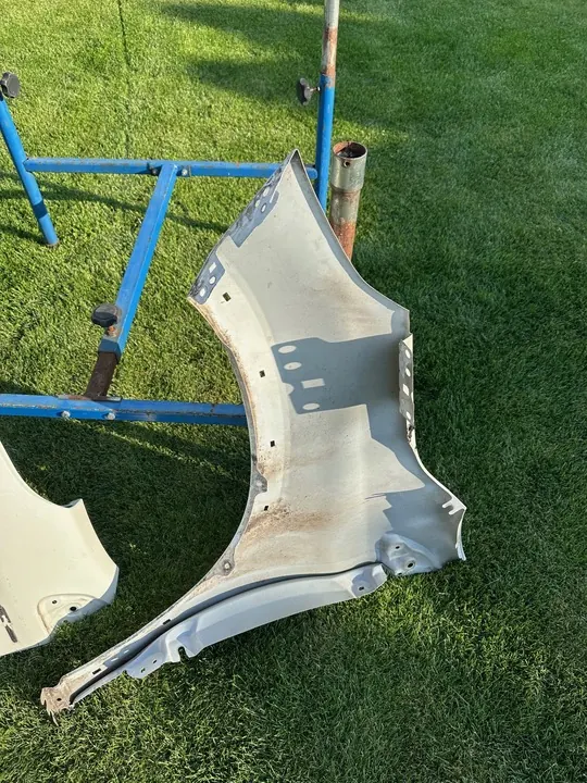 Höger Framskärm Peugeot 2008 Lift 16- OEM image 8