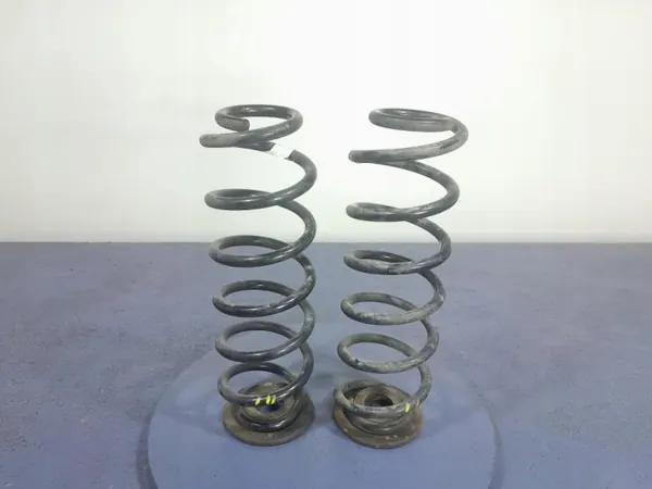 Muelles Traseros Skoda Octavia IV Lift Kombi OEM 5Q0511121AG image 2