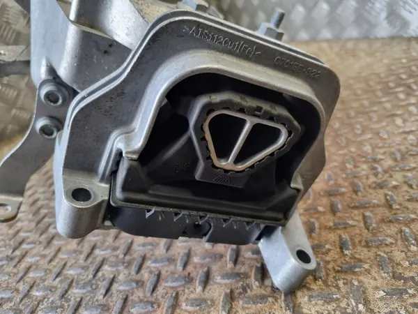 Engine Mount 1.0 TSI Skoda Rapid image 8