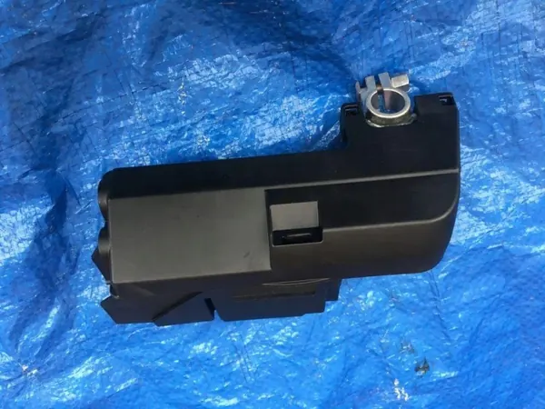 Boîte à fusibles pyrotechnique Audi A4 B9 OEM 8W0915459P image 3