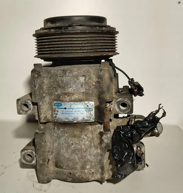 Compresor de Aire Acondicionado Kia Sorento 97701-3E850 image 2