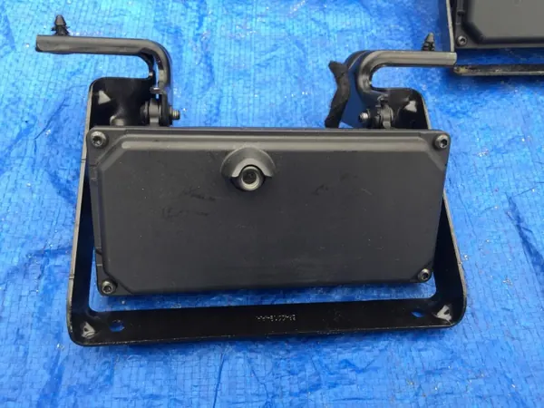 Jeep Wrangler JL 21-22 Distronic camera OEM 68484709AG image 2