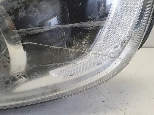 Volvo V60 S60 II Etu Vasemman Xenon Ajovalo 31353284 image 5