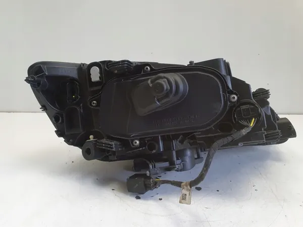 Volvo V60 S60 II Etu Vasemman Xenon Ajovalo 31353284 image 7