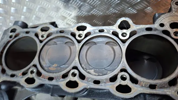 Unterer Motorblock Komplett Opel OEM 1.4 16V image 3