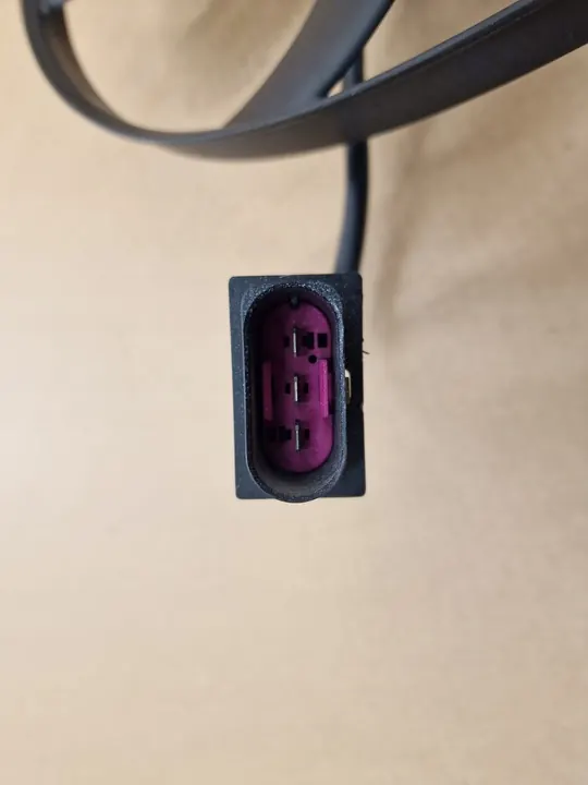 VÄNTA A1 IBIZA TOLEDO ROOMSTER FABIA POLO RAPID 3 PIN image 3