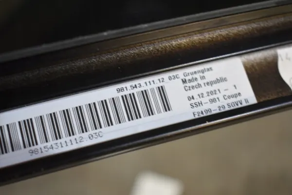 OEM 98154311112 5555 linker carrosserieglas Porsche Cayman image 4