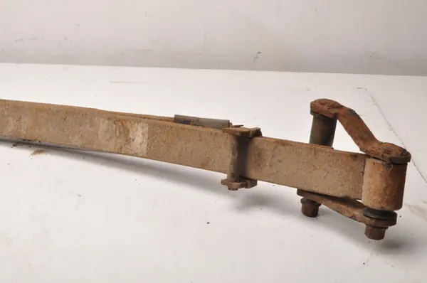 Ressort à lames arrière Ford Ranger IV OEM 373974 image 9