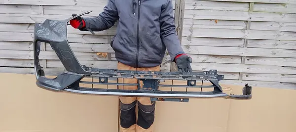 Paraurti anteriore Audi Q3 18-22 S-Line 83A807683C image 2