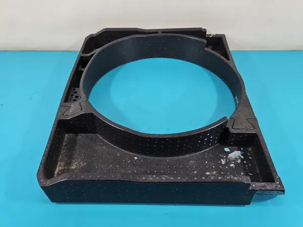 Varasteen styrox-täyte OEM 5N0858858 VW Tiguan image 5