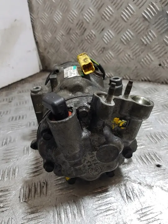 Compresseur de Climatisation Citroen C5 III 2.0HDI OEM image 2