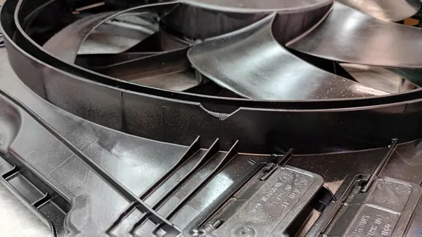 Kylarrubrik Volvo XC90 II 15-23R 2.0D D4 D5 T5 T6 OE 31657772 image 9