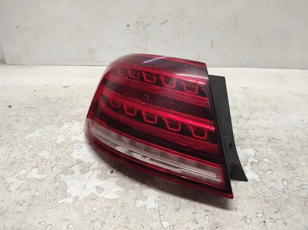 MERCEDES E COUPE W207 LIFT 13- LINKER ACHTERLICHT A2079063300 image 4