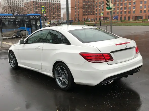 MERCEDES E COUPE W207 LIFT 13- LINKER ACHTERLICHT A2079063300 image 9