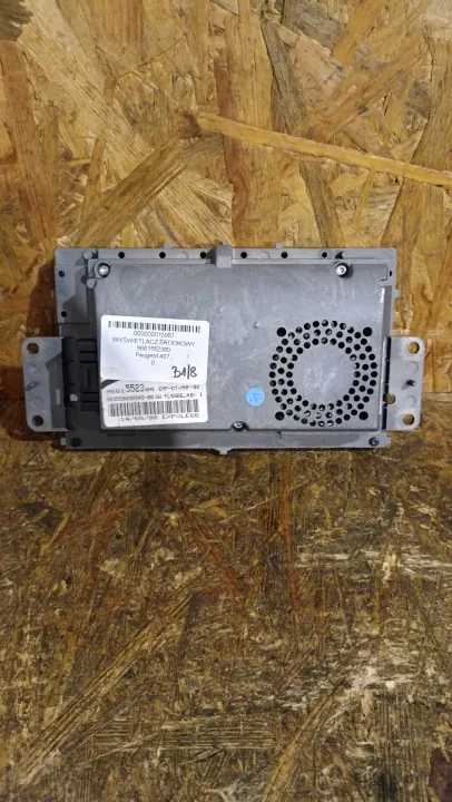 Peugeot 407 navigointinäyttö OEM 9661552380 image 3