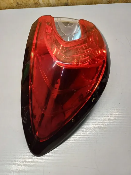 Luz Trasera Izquierda Renault Captur 12-17 image 3