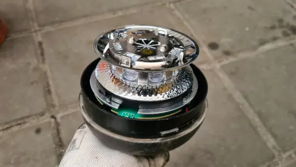 Luz de Aviso SMBX para Caminhões - Usada image 3