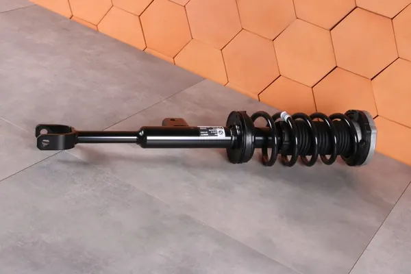 Ammortizzatore Anteriore Destro BMW 5' G31 LCI B48X 6896352 image 5