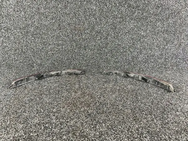 Takapuskuriheijastin Vasemmalle Oikealle Skoda Superb III image 5