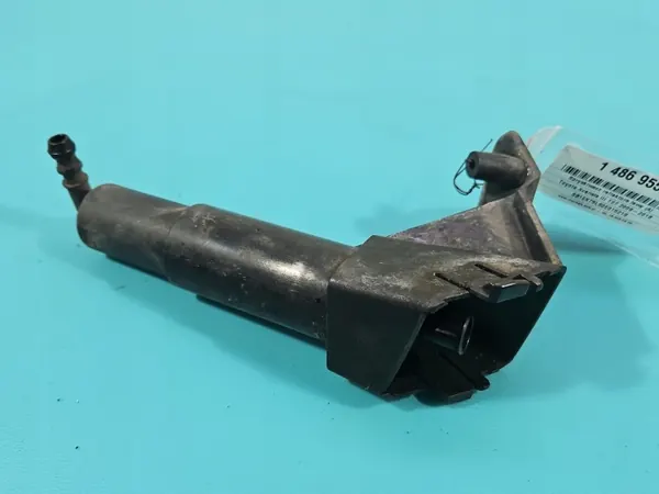 OEM 85208-05030 Linker koplampensproeier voor Toyota Avensis image 2