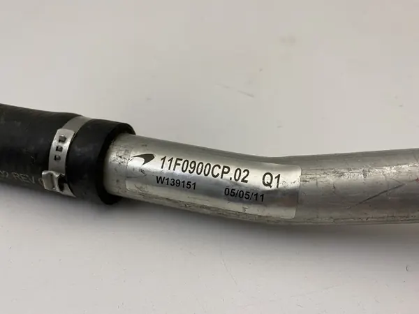 McLaren Öl-Einfüllstutzen OEM 11F0900CP NEBR image 4