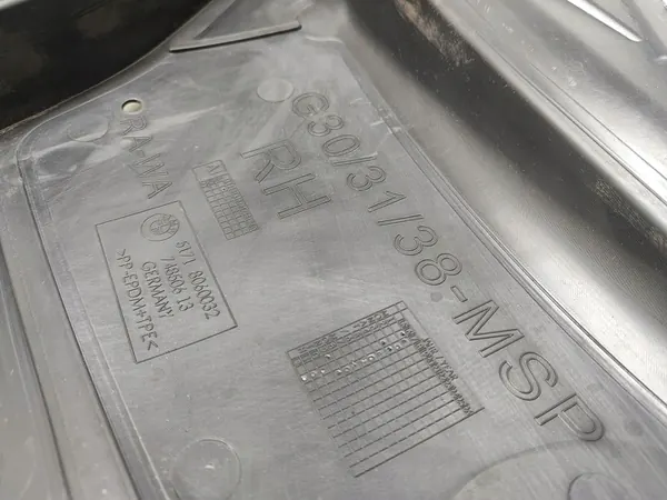 Karosseridel Framsidan Höger BMW 5 G30 G31 G38 8060032 image 10